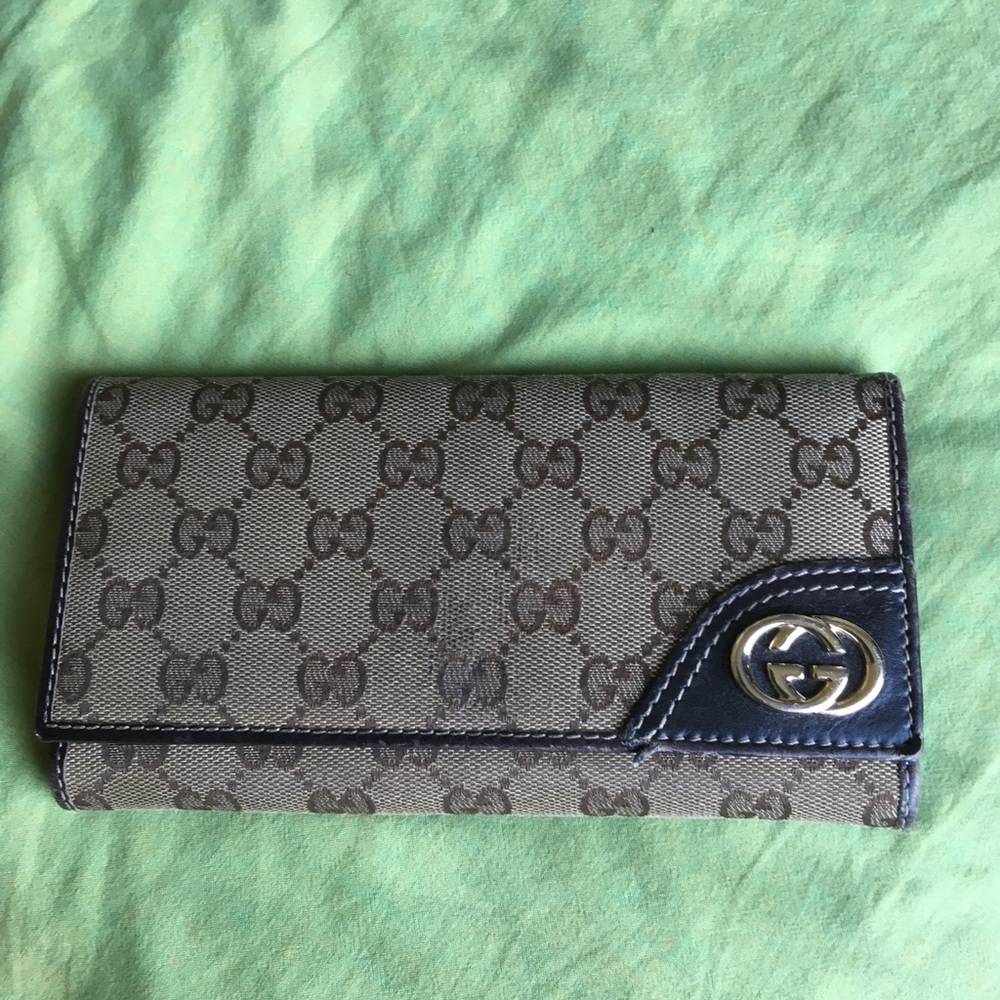 Gucci wallet